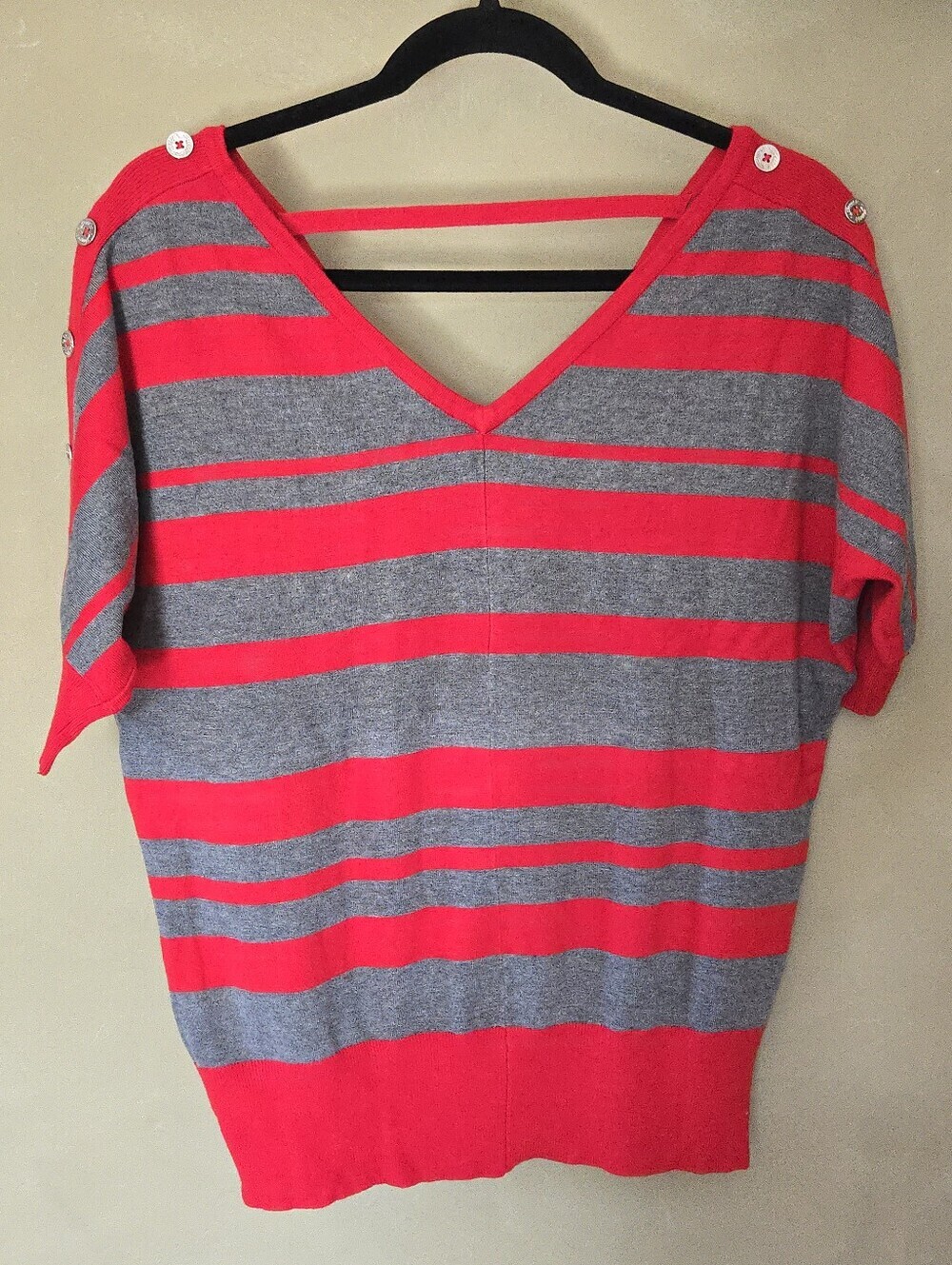 Guess Women's Red and Gray Striped V-Neck Short Sleeve Top L